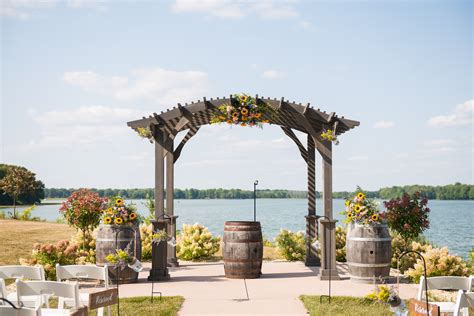 Vineyards at pine lake - The Vineyards at Pine Lake Event Center, Columbiana, Ohio. 681 likes · 3 talking about this · 271 were here. The Vineyards at Pine Lake is a rustic yet...